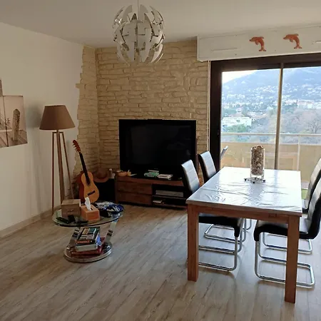 公寓 Vue Panoramique Dernier Etage Sans Vis A Vis 土伦