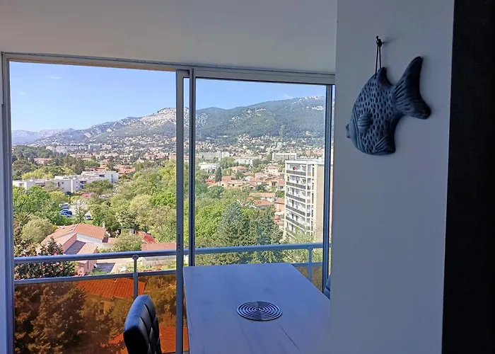 Vue Panoramique Dernier Etage Sans Vis A Vis Toulon